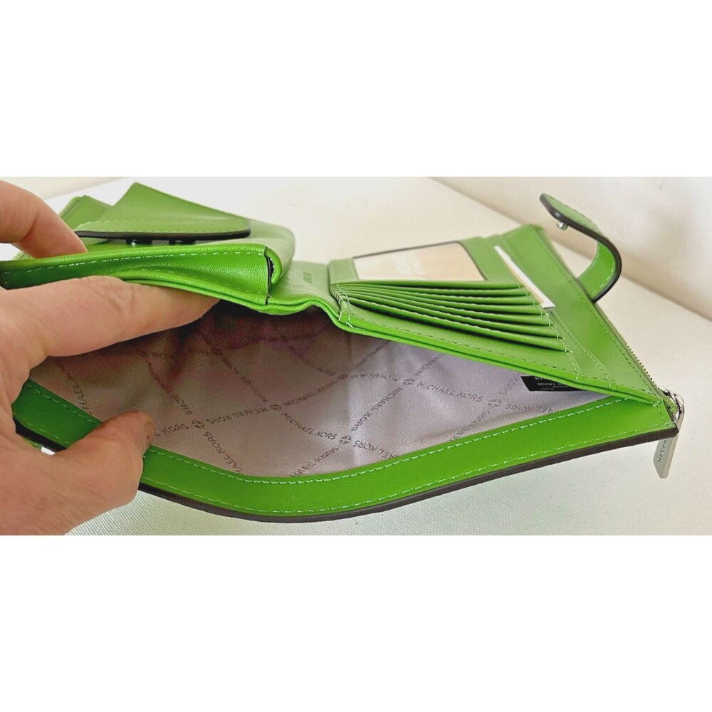 New Michael Kors Jet Set Travel Double Zip Wristlet Wallet Jungle Green - Picture 5 of 5